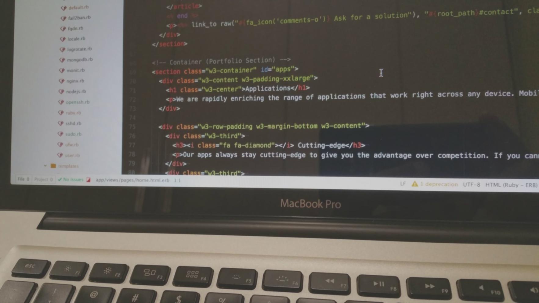 Performance monitoring interface with real-time metrics
